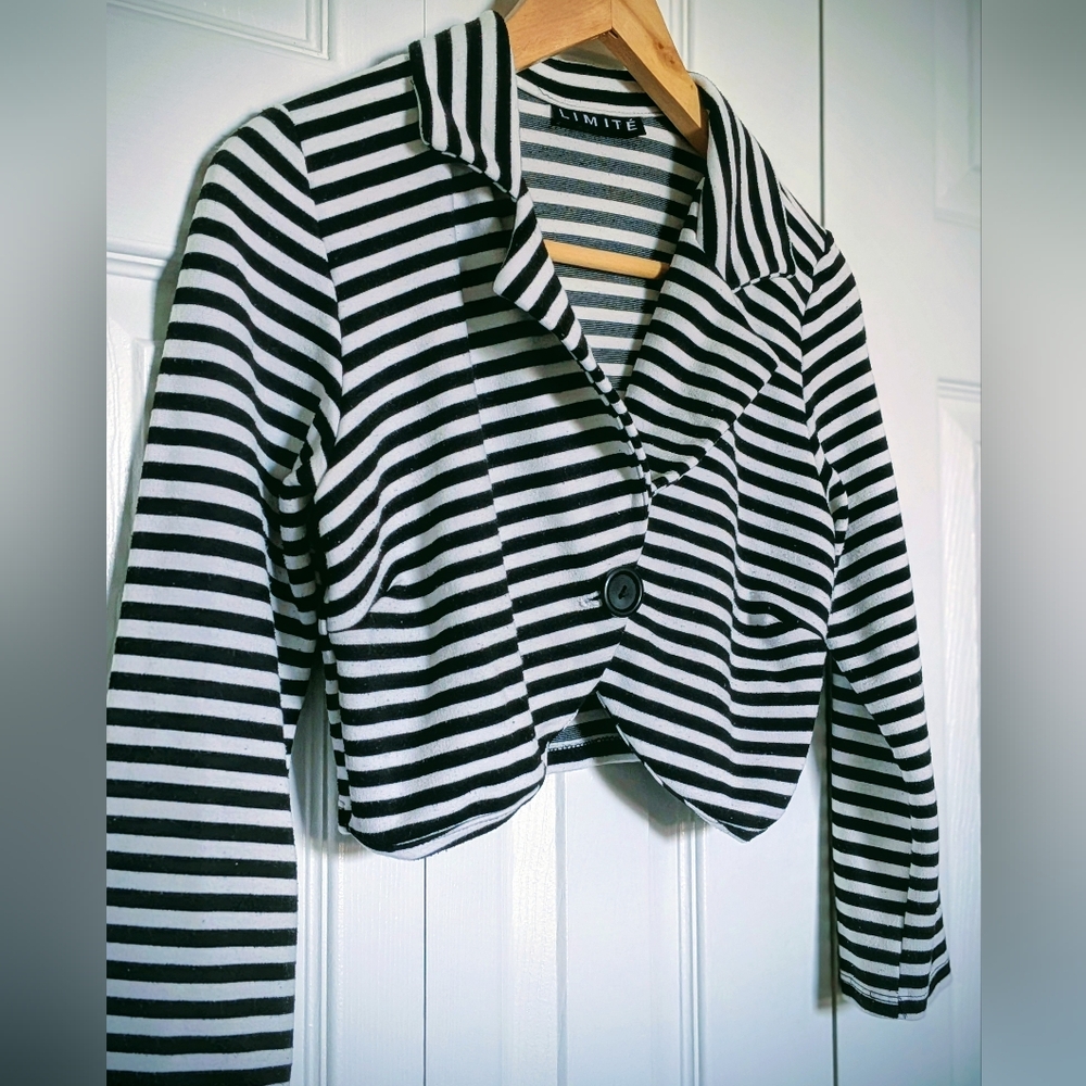 Mod Striped Cropped Jacket. Small.